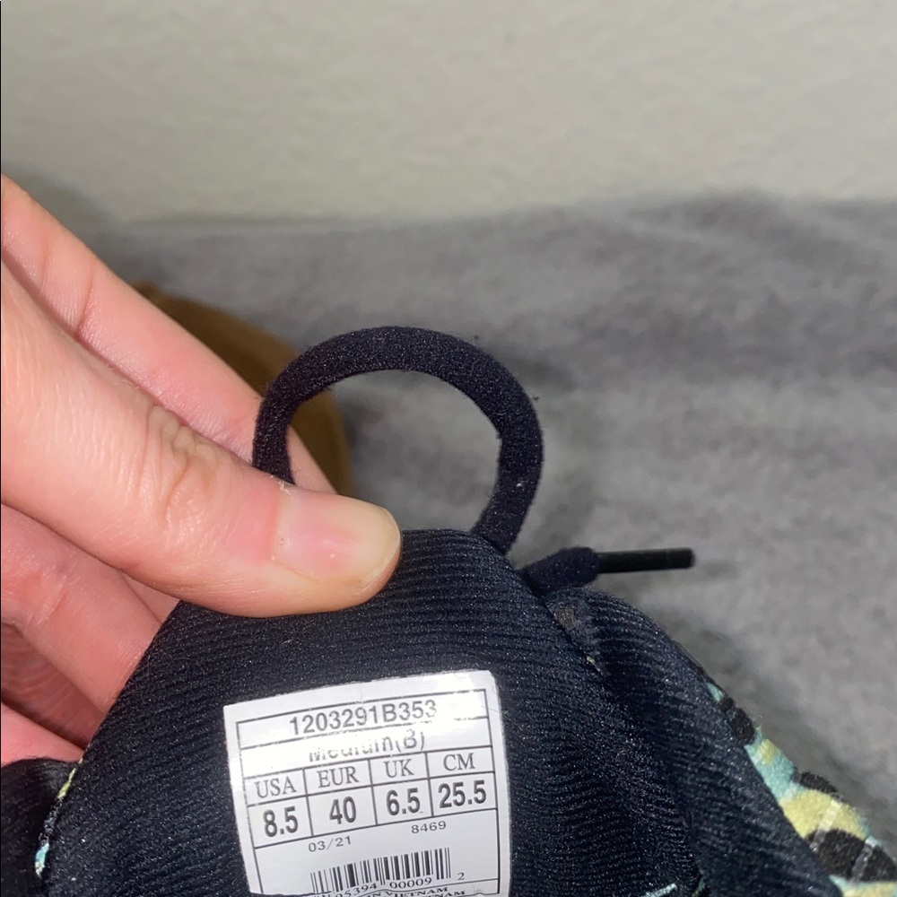 🛍️ Brooks Adrenaline GTS 21 running shoes 'Run Wild' leopard print! - Picture 7 of 7